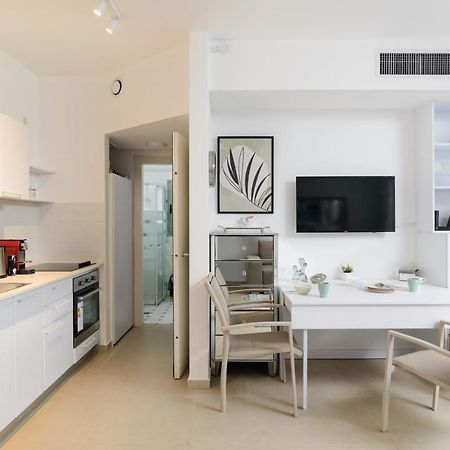 Quiet Hideaway & Terrace Near Beach By Feelhome Tel Aviv-Jaffa Exterior foto